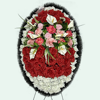 Венок из искусственных цветов